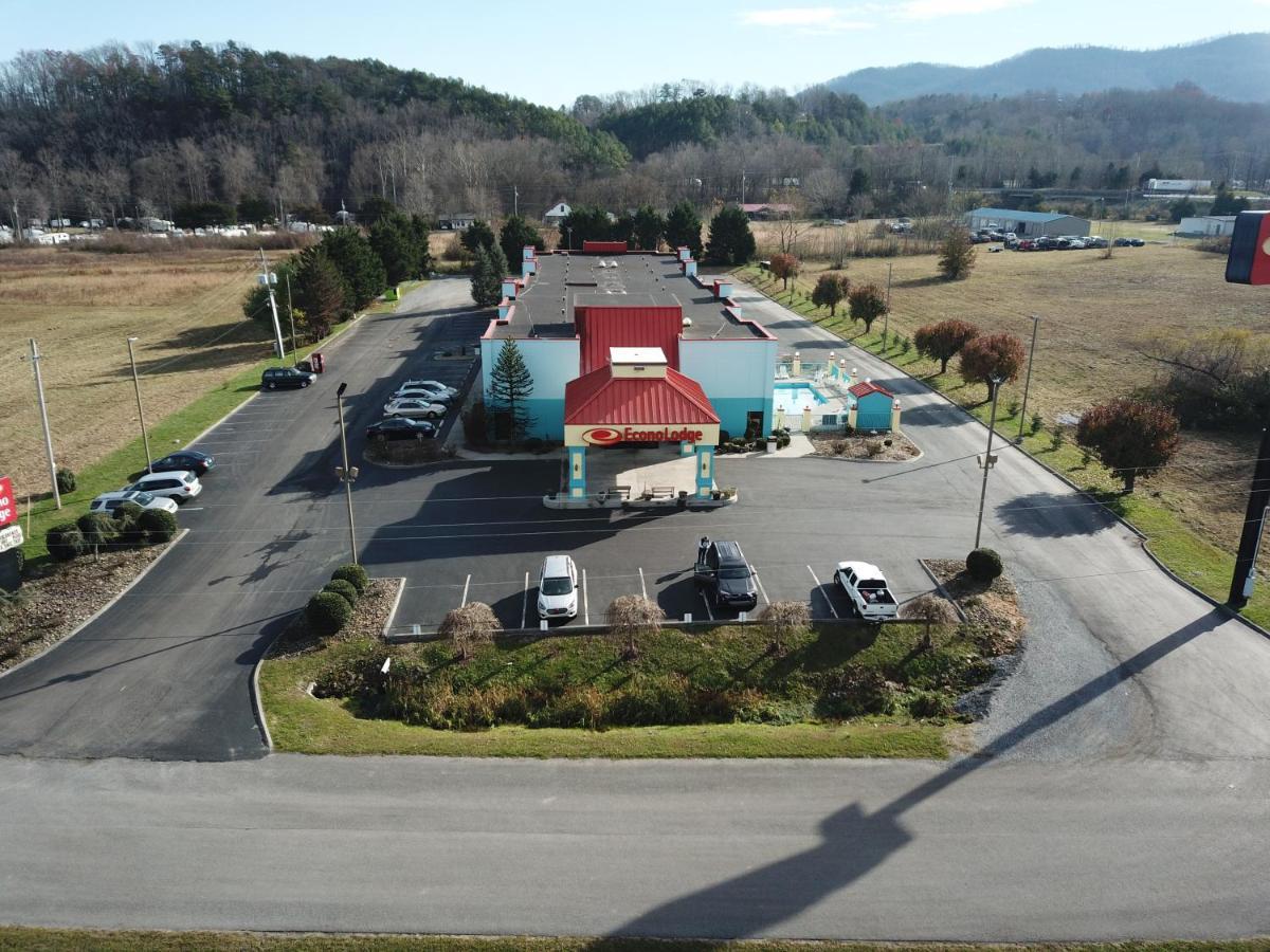 Econo Lodge Newport Exteriör bild