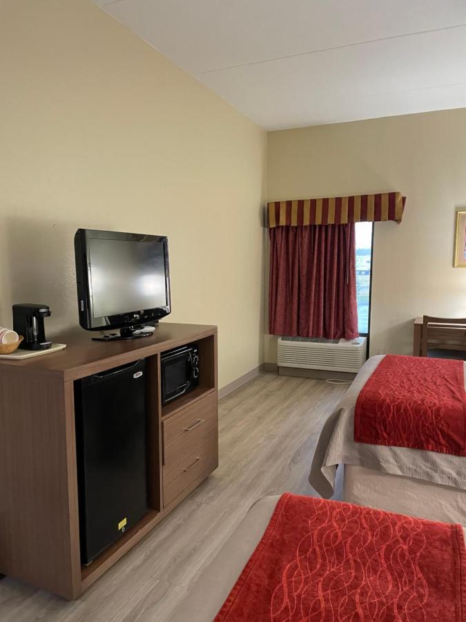 Econo Lodge Newport Exteriör bild
